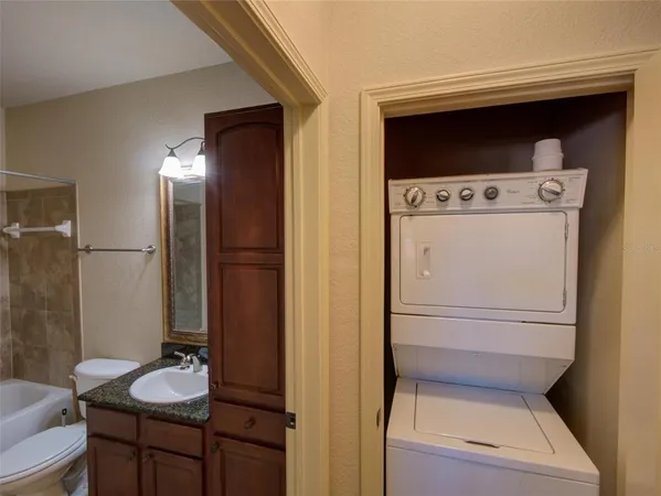 $165,000 | 904 Charo Parkway, Unit 514, Davenport, FL 33897