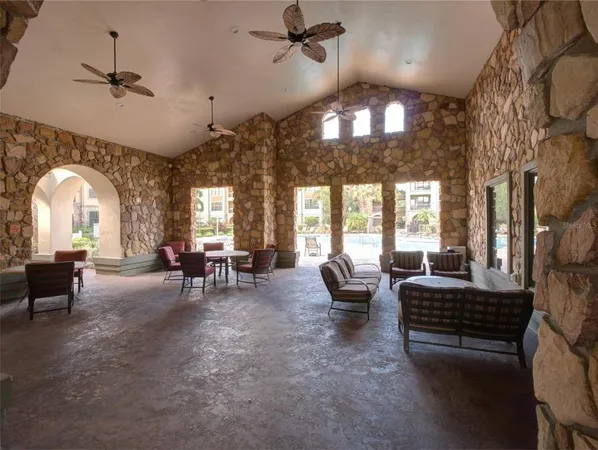 $165,000 | 904 Charo Parkway, Unit 514, Davenport, FL 33897