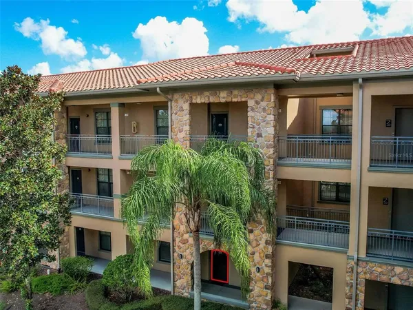 $165,000 | 904 Charo Parkway, Unit 514, Davenport, FL 33897