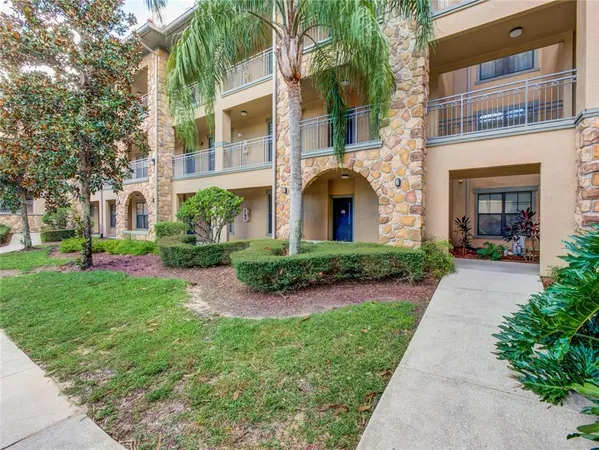 $165,000 | 904 Charo Parkway, Unit 514, Davenport, FL 33897