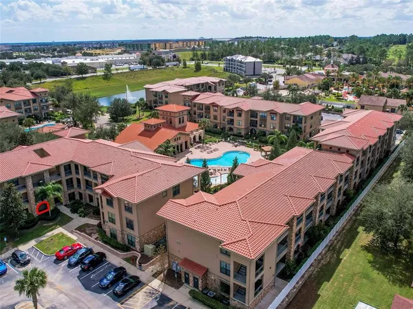 $165,000 | 904 Charo Parkway, Unit 514, Davenport, FL 33897