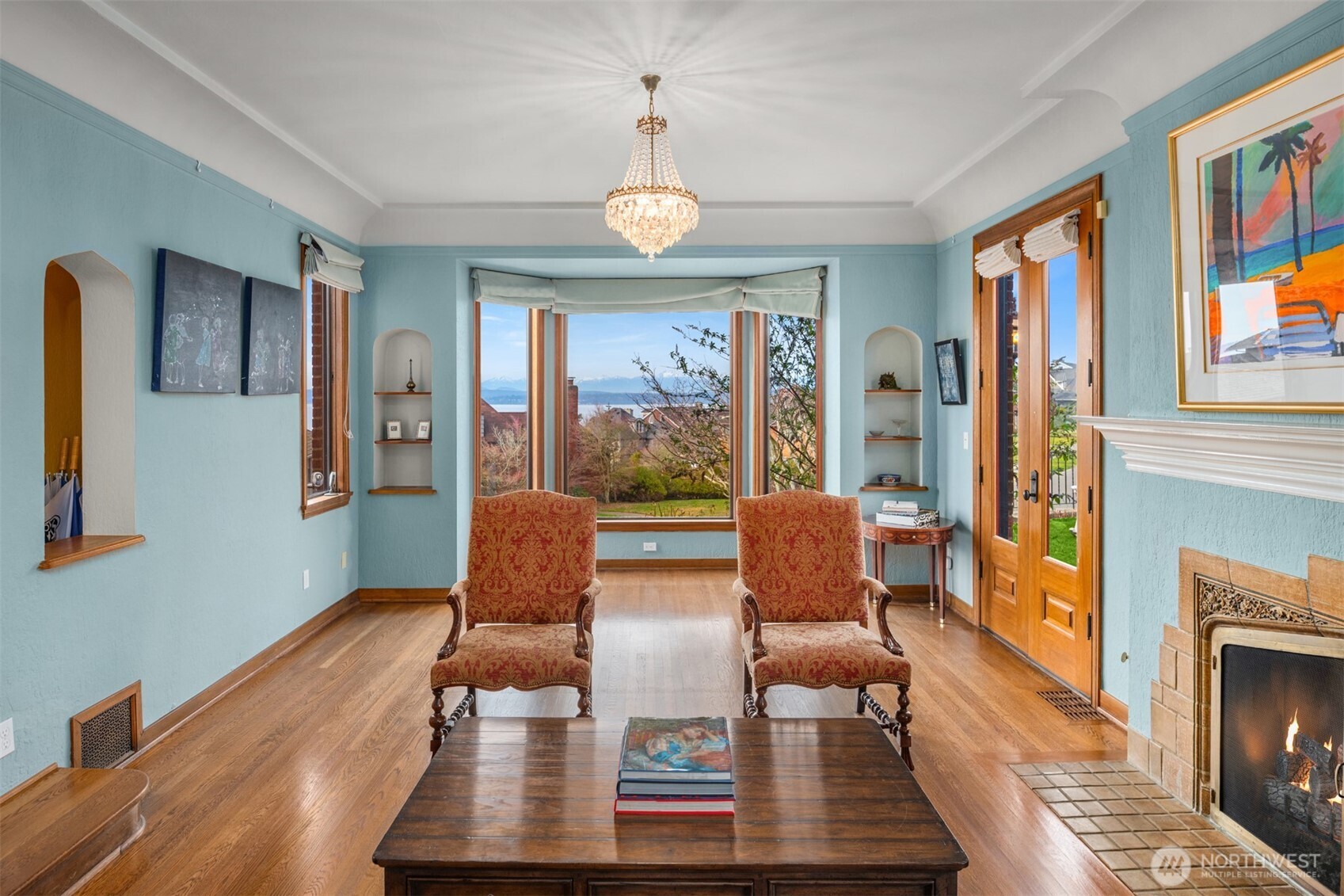 2256 West Viewmont Way West Seattle, WA 98199 - Photo 12 of 40