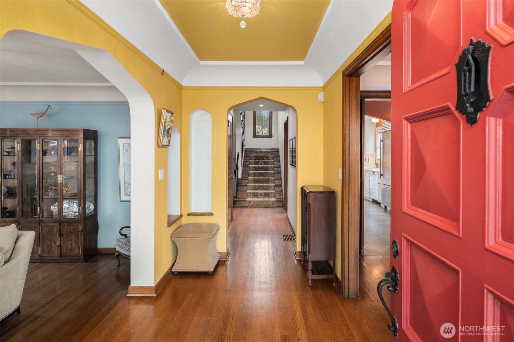 2256 West Viewmont Way West Seattle, WA 98199 - Photo 10 of 40