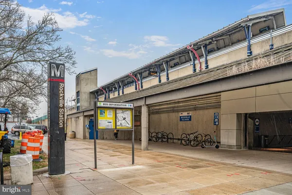 $1,950 | 11801 Rockville Pike, Unit 1514, Rockville, MD 20852