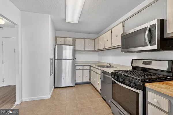 $1,950 | 11801 Rockville Pike, Unit 1514, Rockville, MD 20852