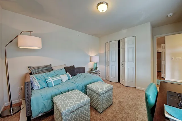 $2,775 | 4135 Pond Willow Court, Naperville, IL 60564