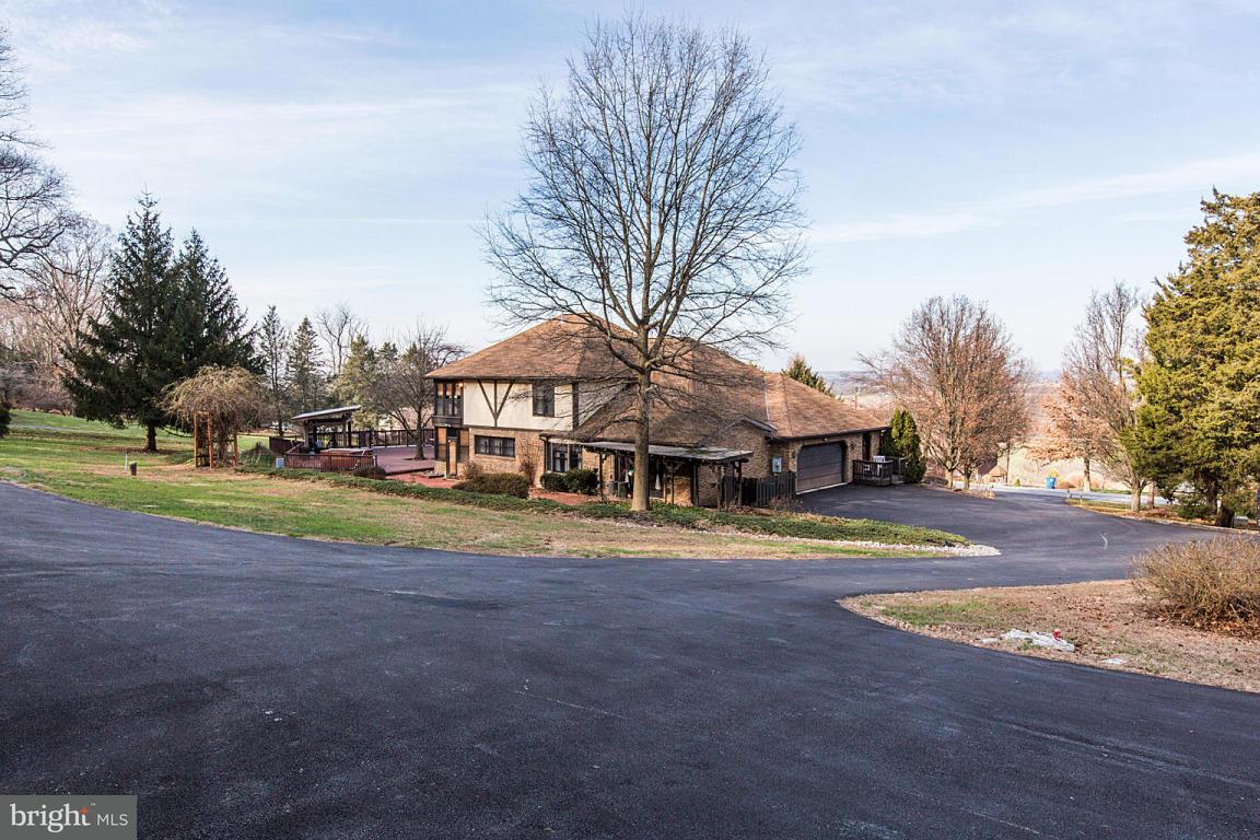 735 Kames Hill Road Columbia, PA 17512 - Photo 10 of 86 Gallery Image 10