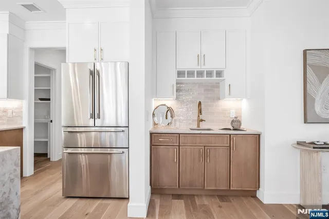 $1,749,995 | 285 Wayne Avenue, River Edge, NJ 07661