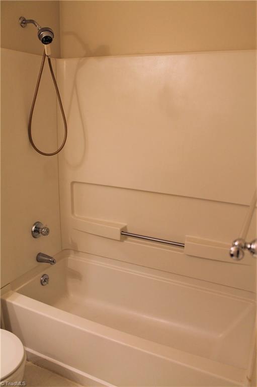 447 James Court High Point, NC 27265 - Photo 12 of 20 Gallery Image 12