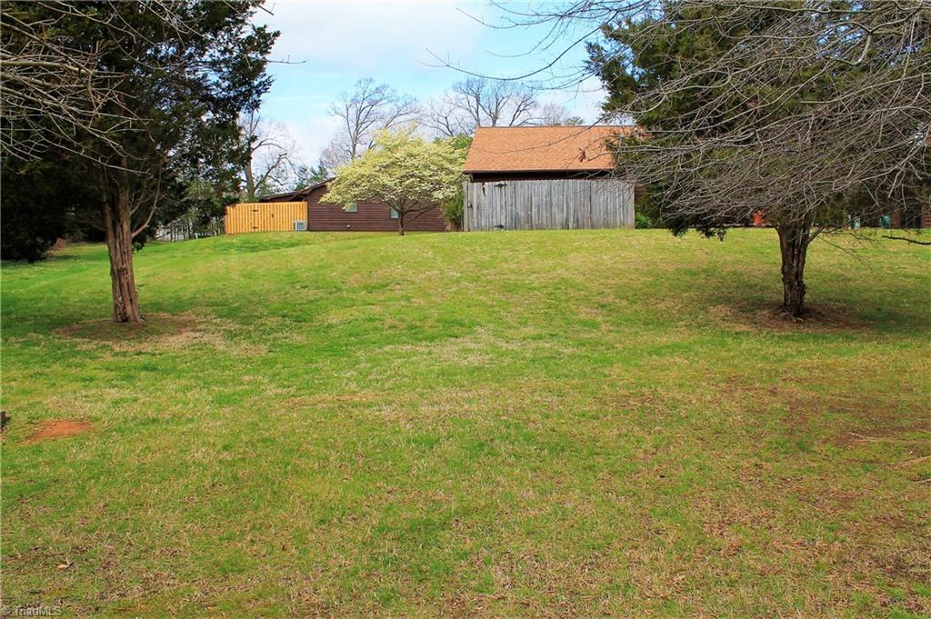 447 James Court High Point, NC 27265 - Photo 17 of 20 Gallery Image 17
