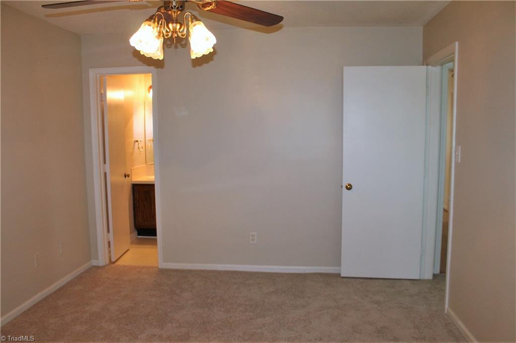 447 James Court High Point, NC 27265 - Photo 7 of 20 Gallery Image 7