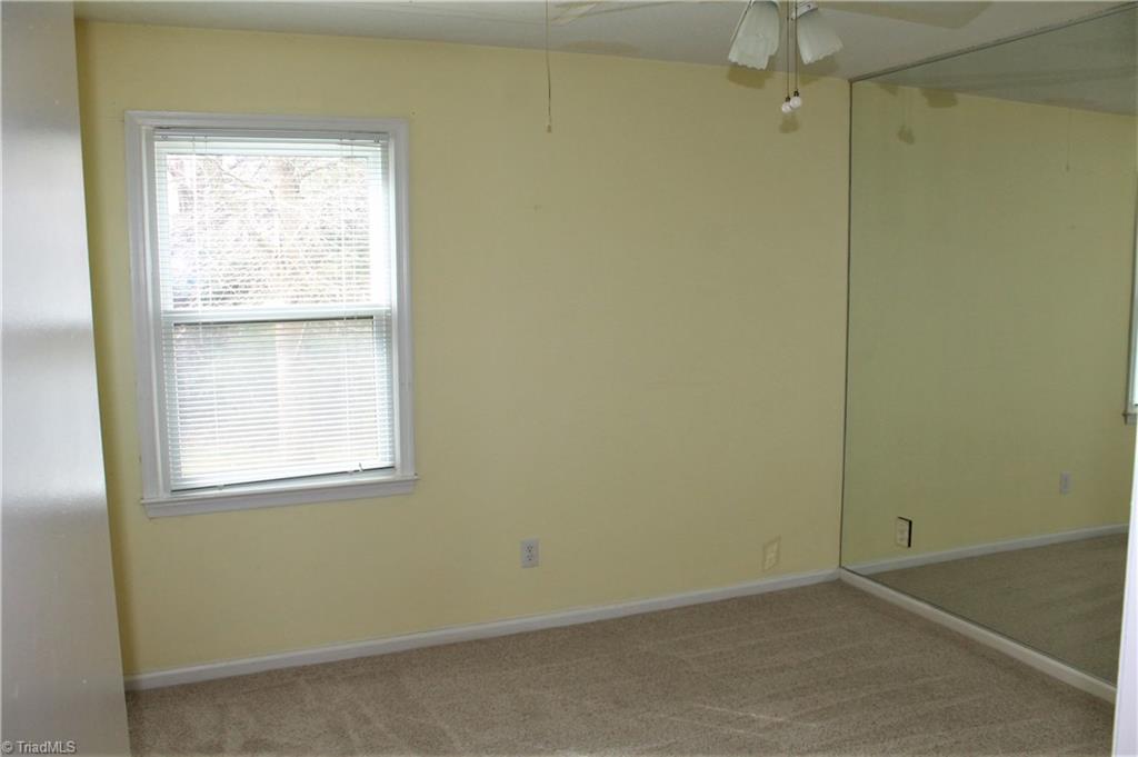 447 James Court High Point, NC 27265 - Photo 10 of 20 Gallery Image 10