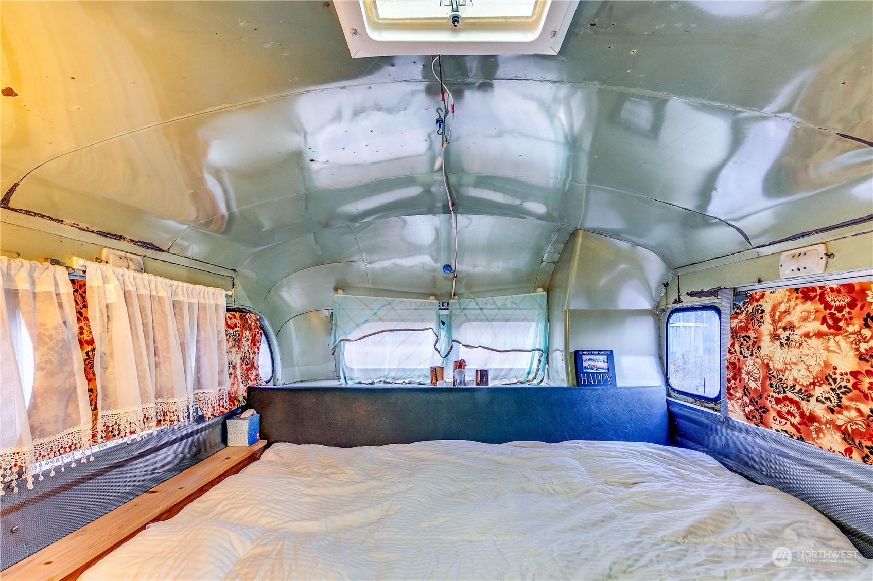 5893-95 &-97 Old Olympic Highway Sequim, WA 98382 - Photo 21 of 32