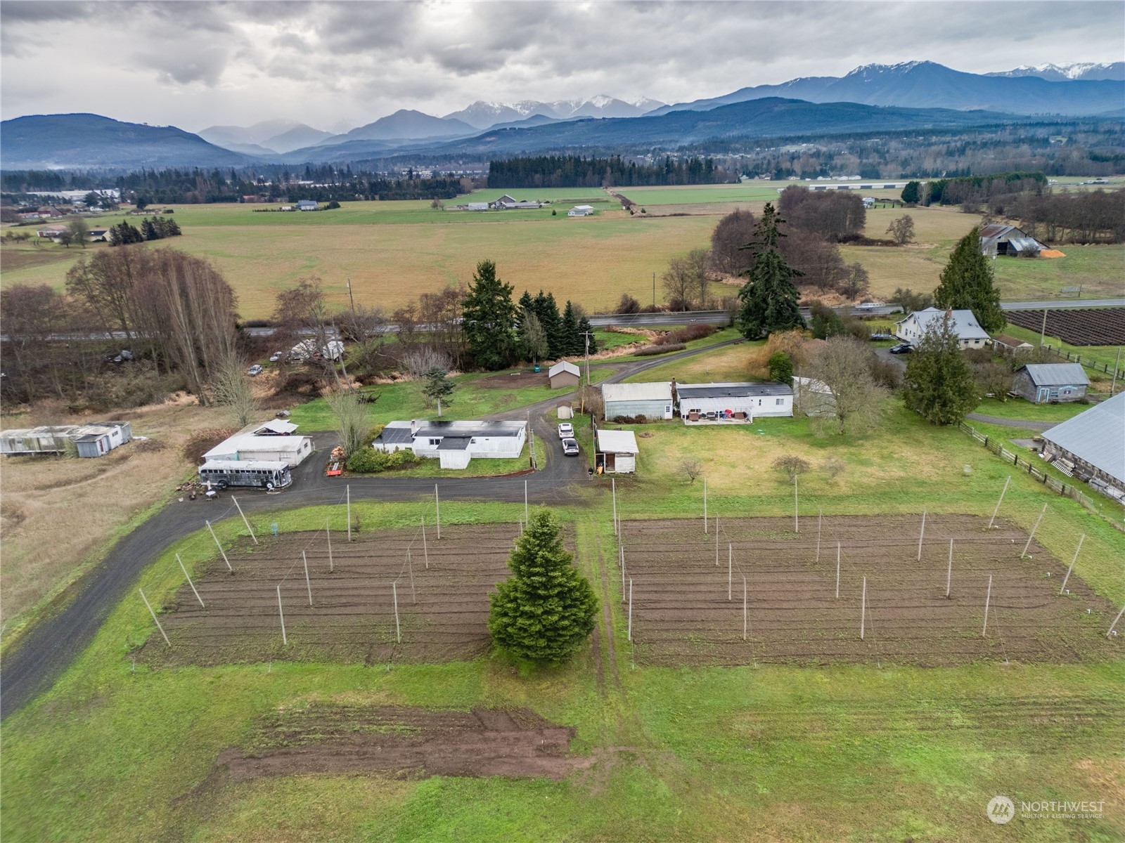 5893-95 &-97 Old Olympic Highway Sequim, WA 98382 - Photo 3 of 32