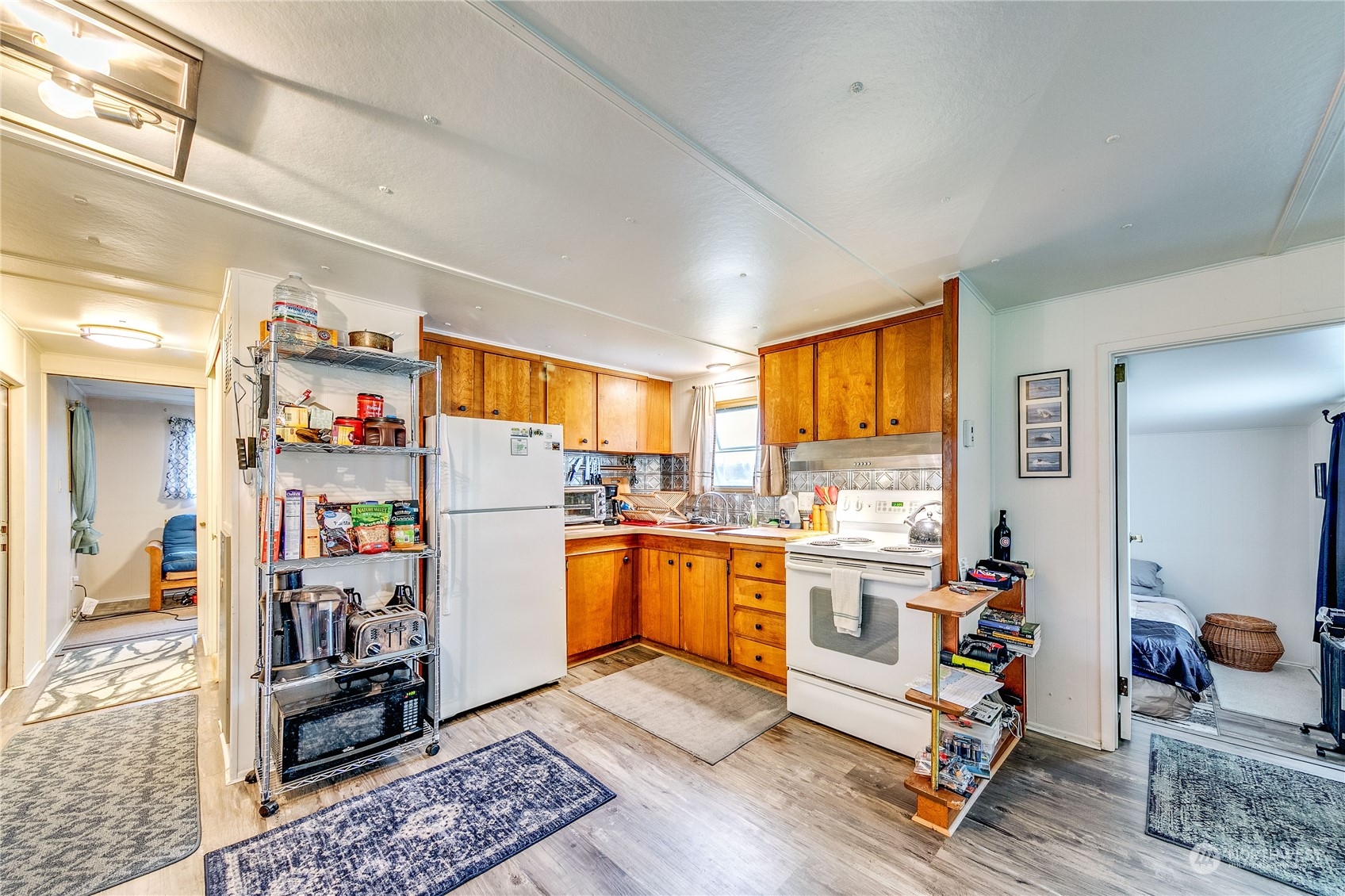 5893-95 &-97 Old Olympic Highway Sequim, WA 98382 - Photo 10 of 32