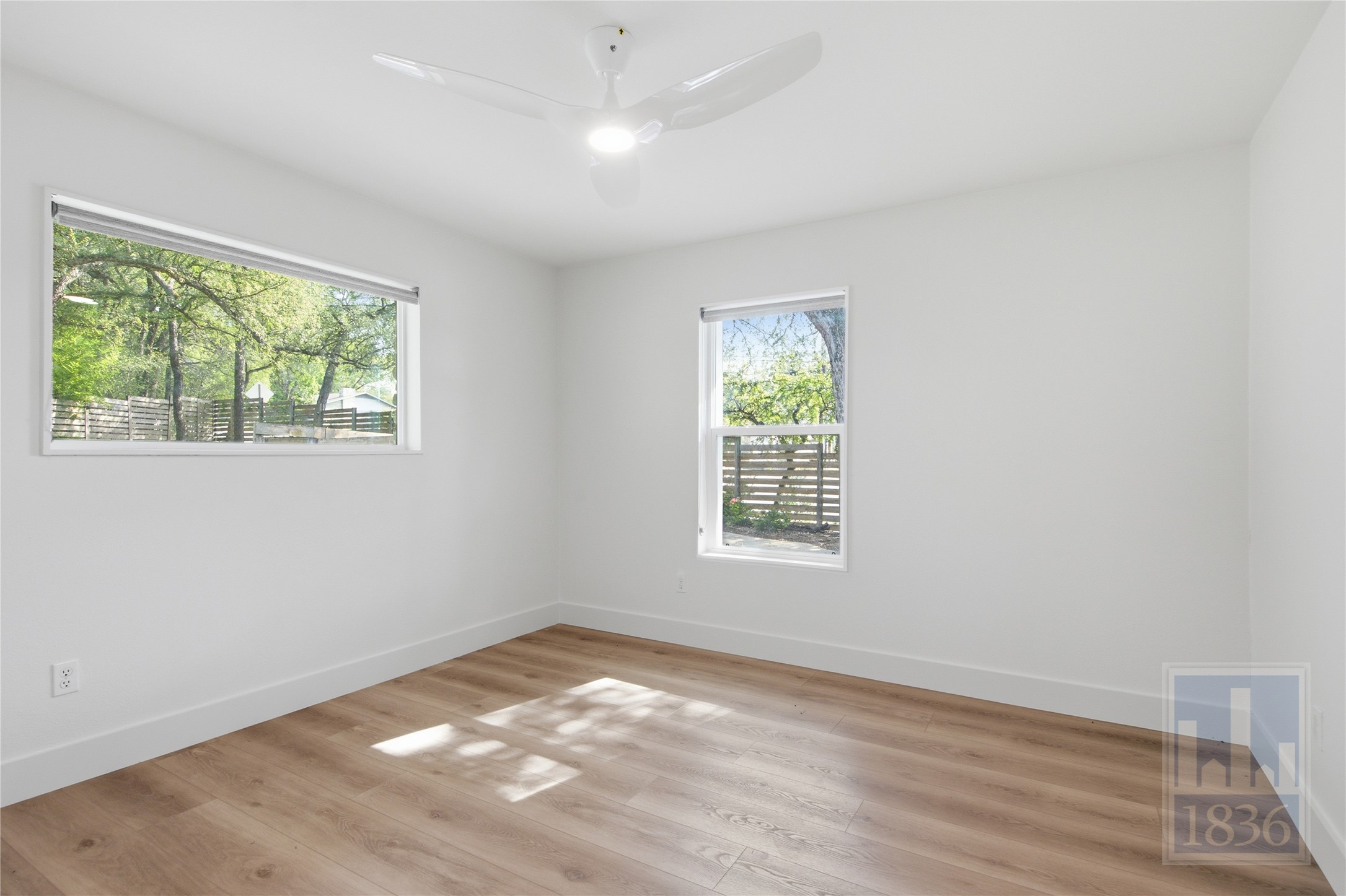 2703 Burleson Road Austin, TX 78741 - Photo 20 of 34