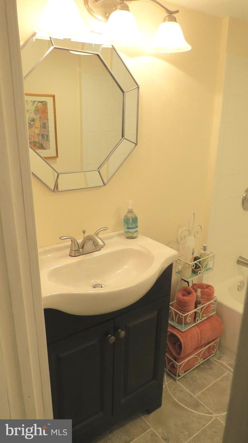 2910 Church Road Baltimore, MD 21234 - Photo 20 of 30 Bath