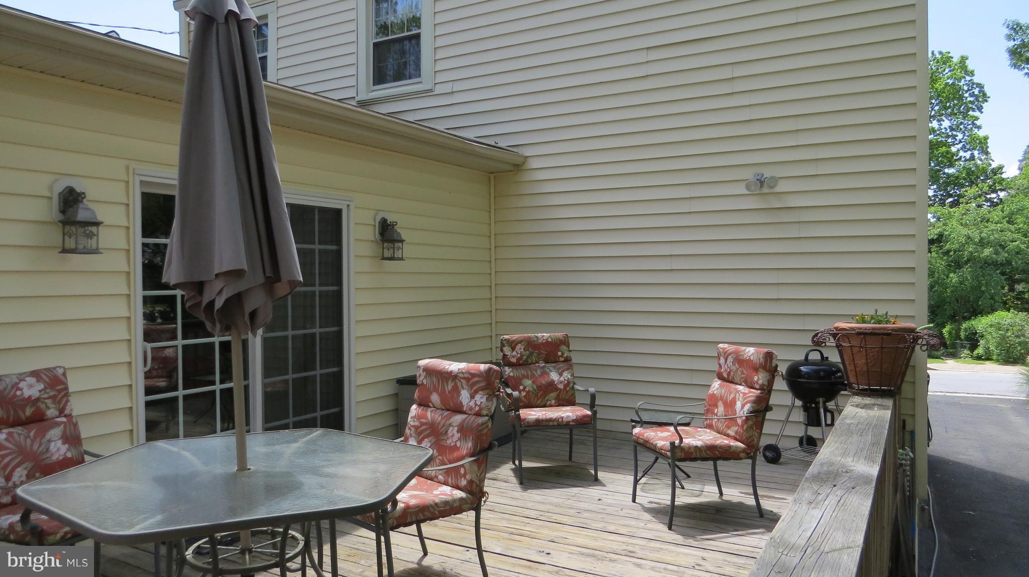 2910 Church Road Baltimore, MD 21234 - Photo 24 of 30 Deck
