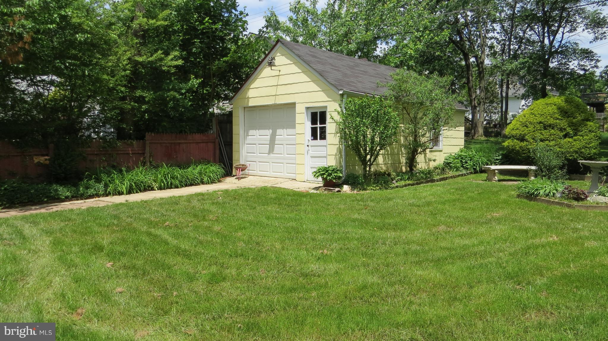 2910 Church Road Baltimore, MD 21234 - Photo 29 of 30 Exterior (Rear)