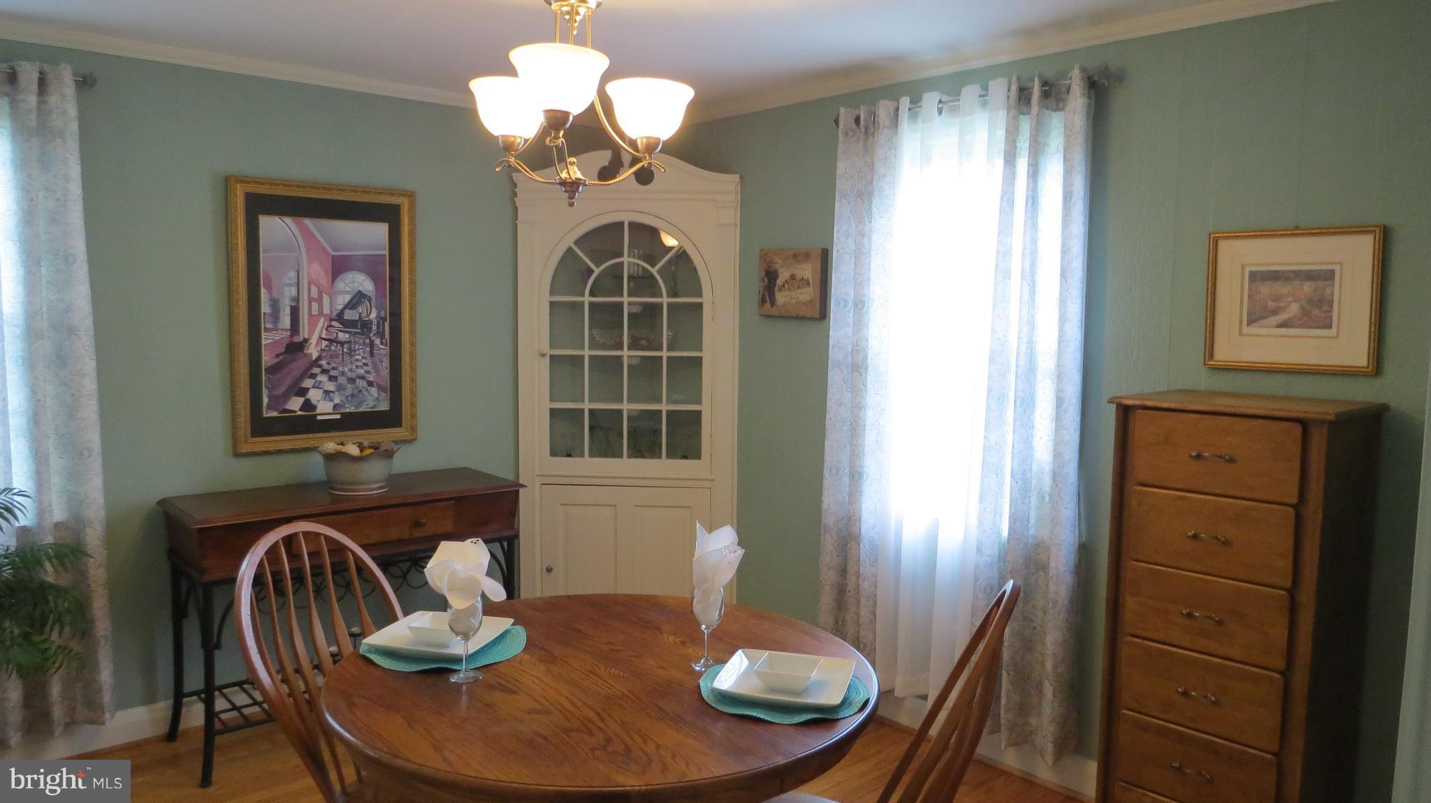 2910 Church Road Baltimore, MD 21234 - Photo 6 of 30 Dining Room