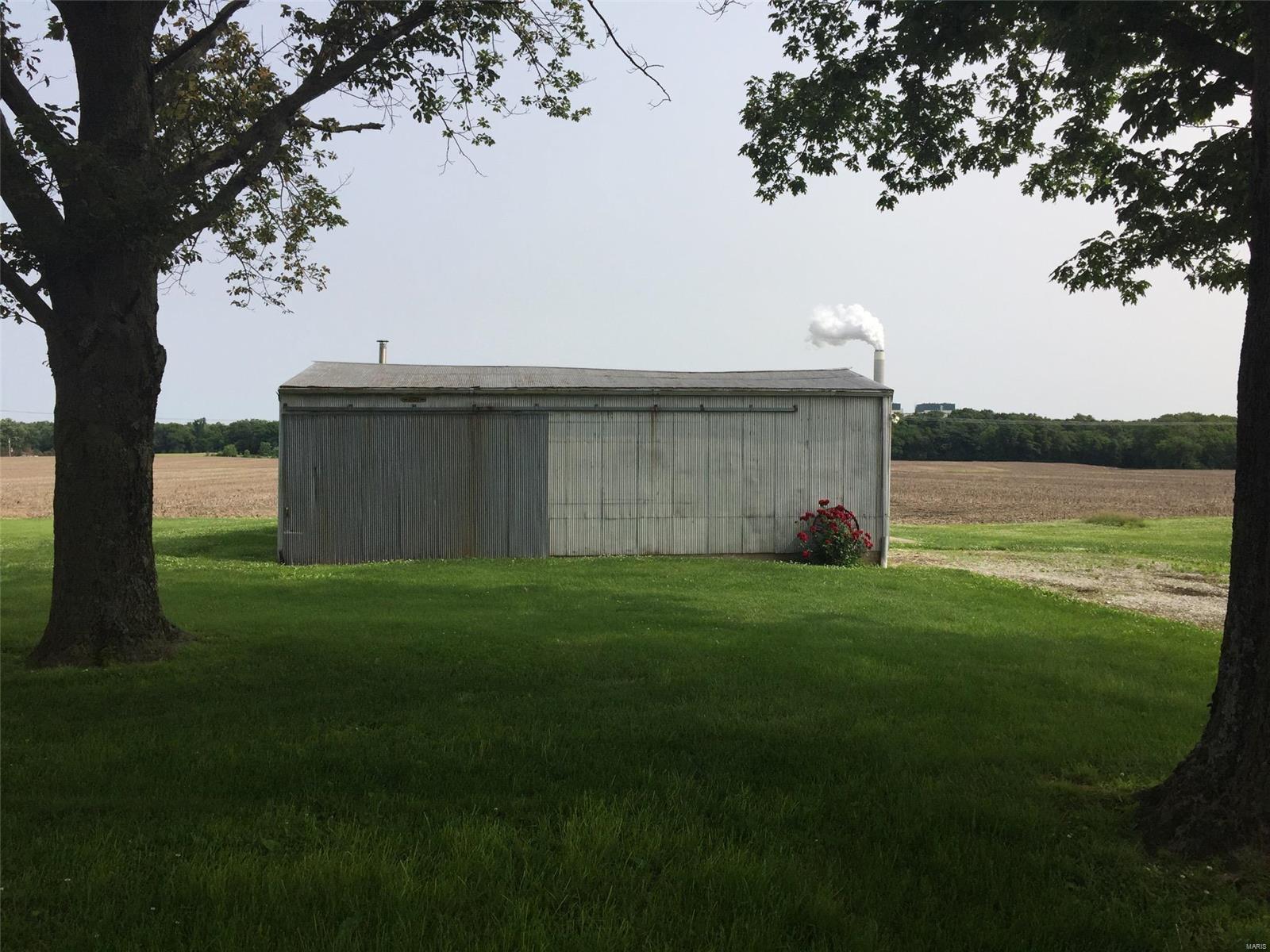 2412 Salem Cemetery Road Marissa, IL 62257 - Photo 8 of 17