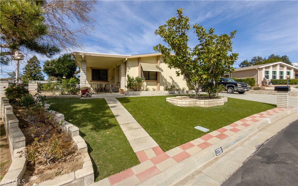 9465 Sharon Way Calimesa, CA 92320 - Photo 15 of 73