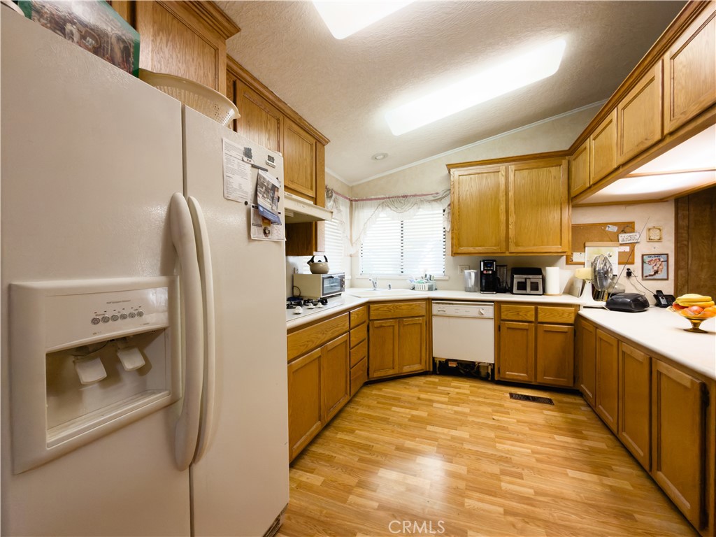 9465 Sharon Way Calimesa, CA 92320 - Photo 31 of 73