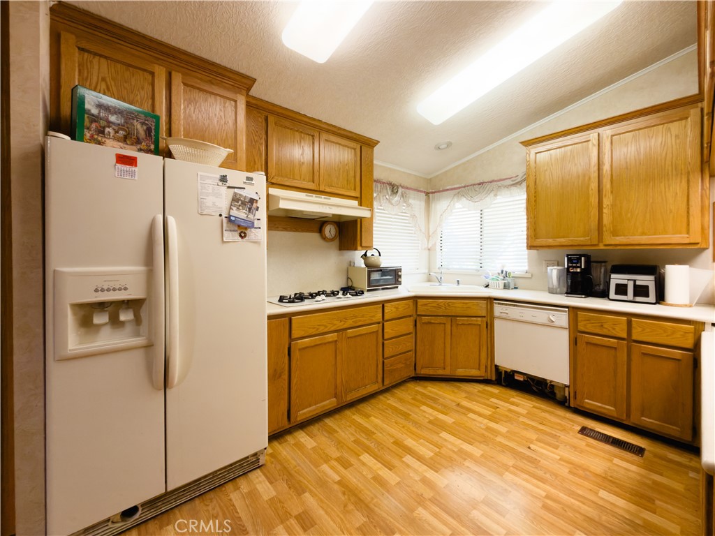 9465 Sharon Way Calimesa, CA 92320 - Photo 36 of 73