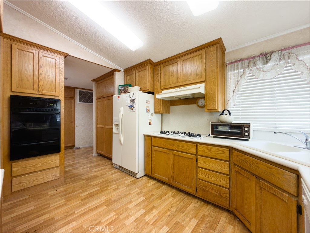 9465 Sharon Way Calimesa, CA 92320 - Photo 37 of 73