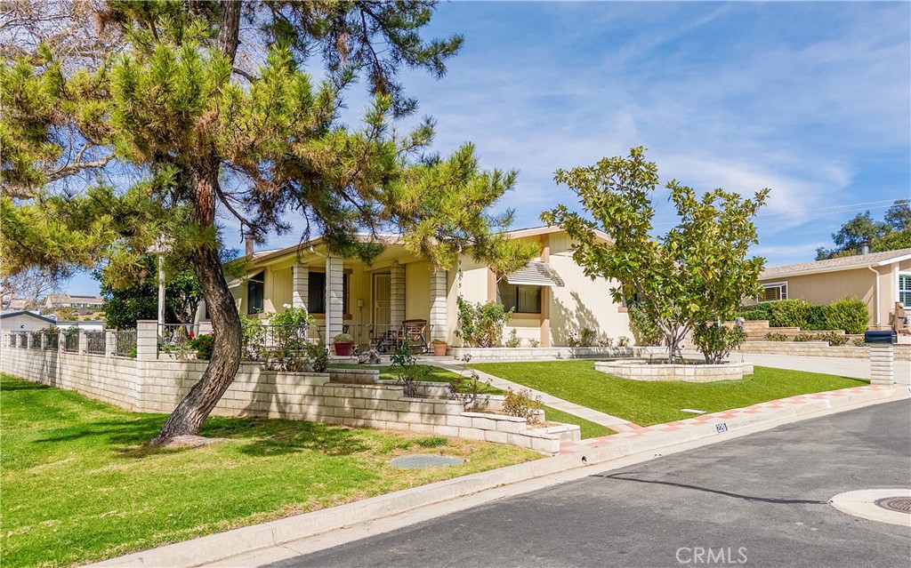 9465 Sharon Way Calimesa, CA 92320 - Photo 4 of 73