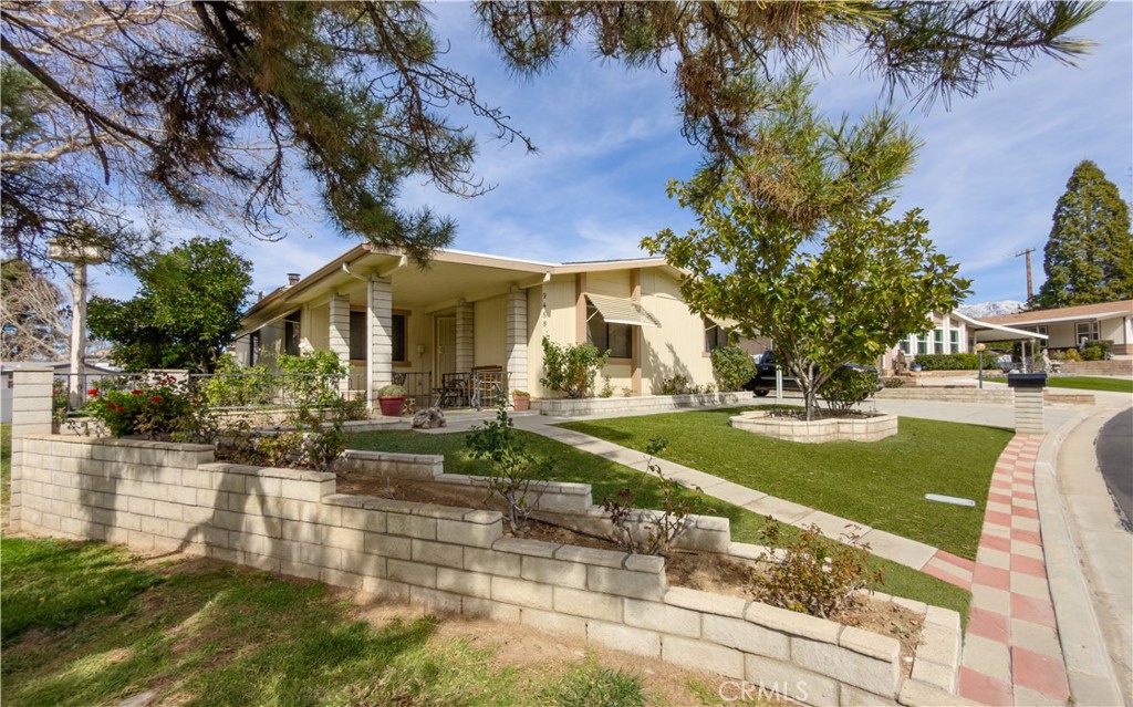 9465 Sharon Way Calimesa, CA 92320 - Photo 9 of 73