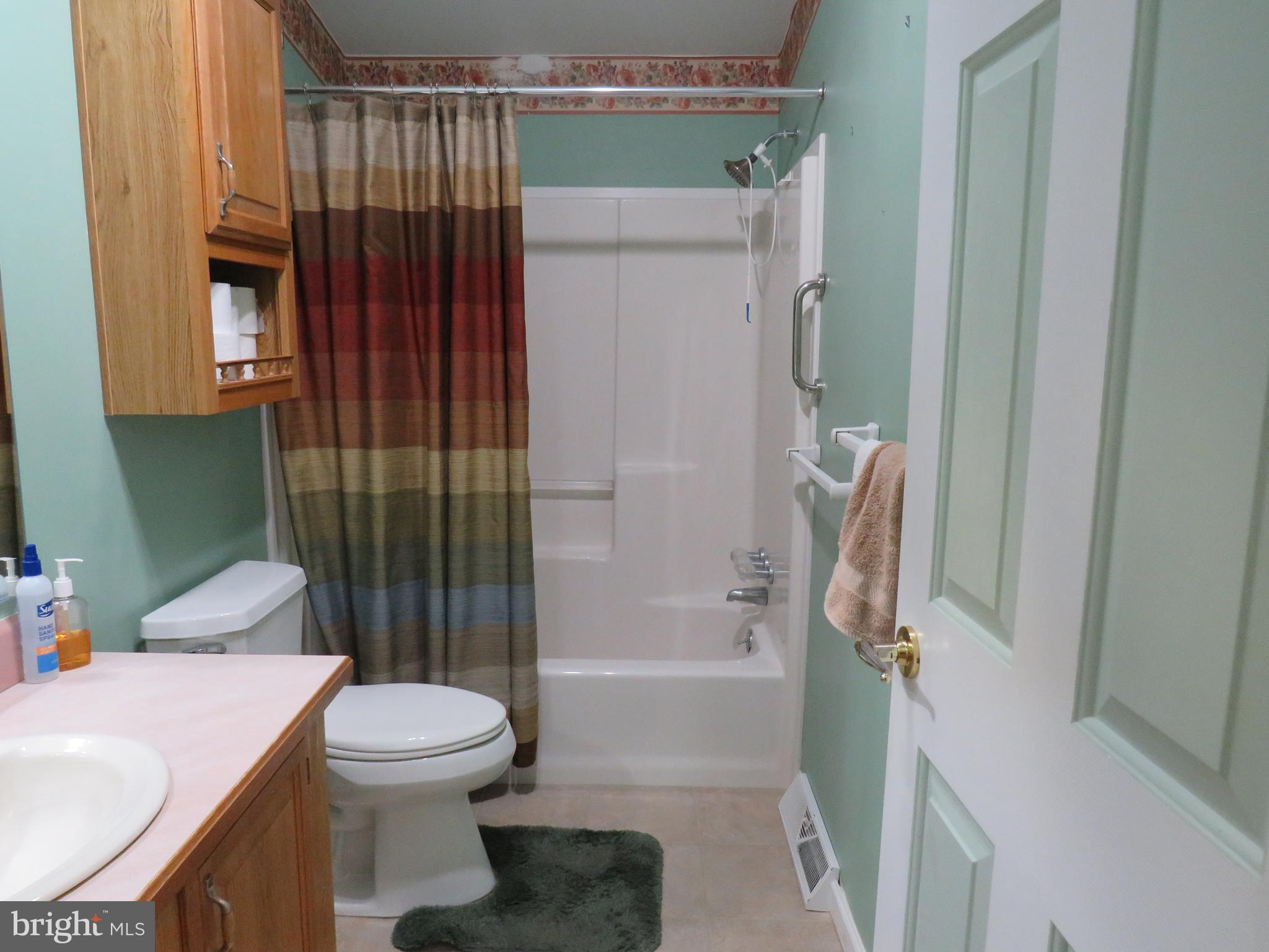 377 Spring Meadow Circle New Hope, PA 18938 - Photo 35 of 40 Full Hal Bathroom