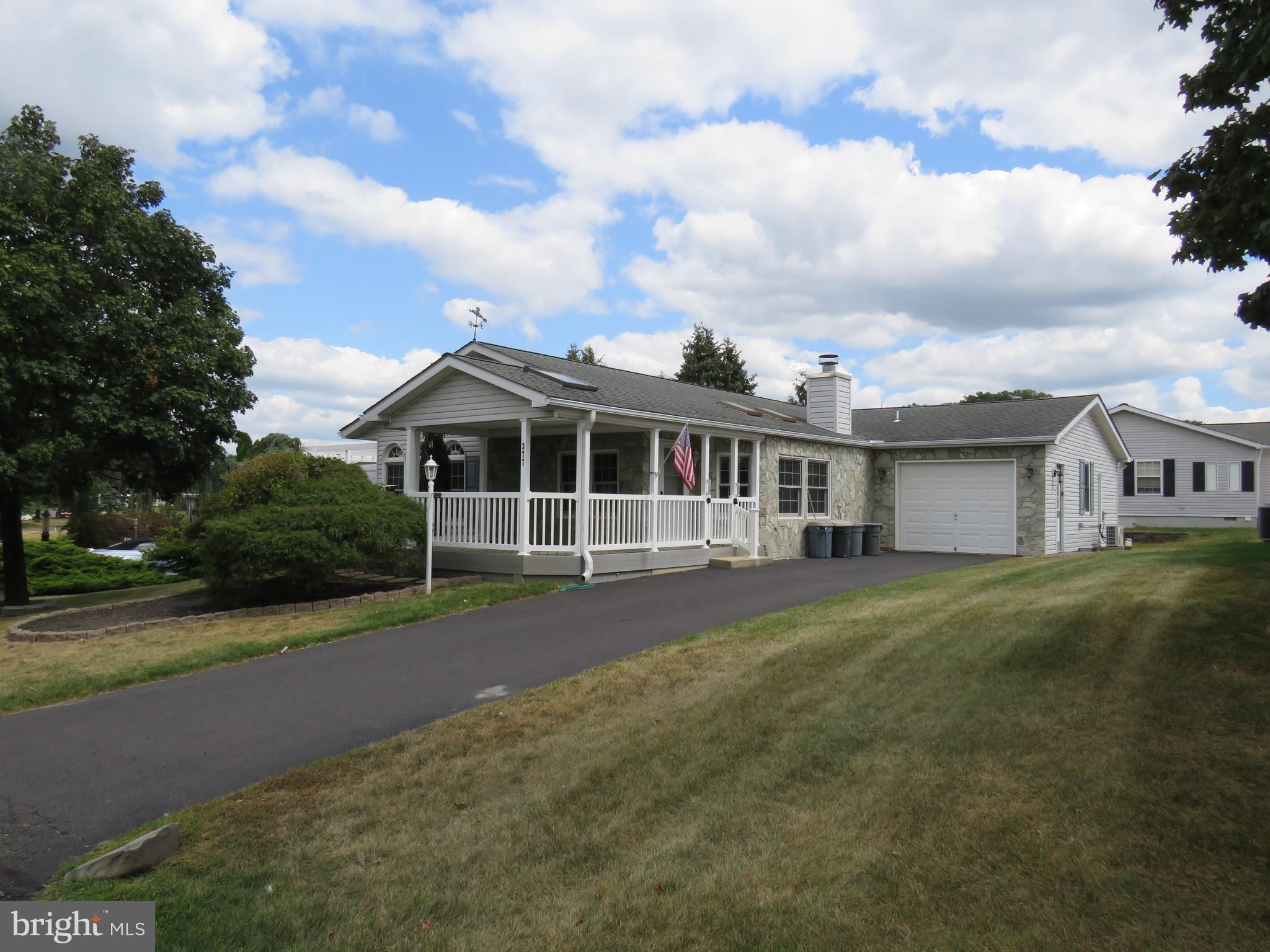 377 Spring Meadow Circle New Hope, PA 18938 - Photo 4 of 40 Longer Driveway and one car garage