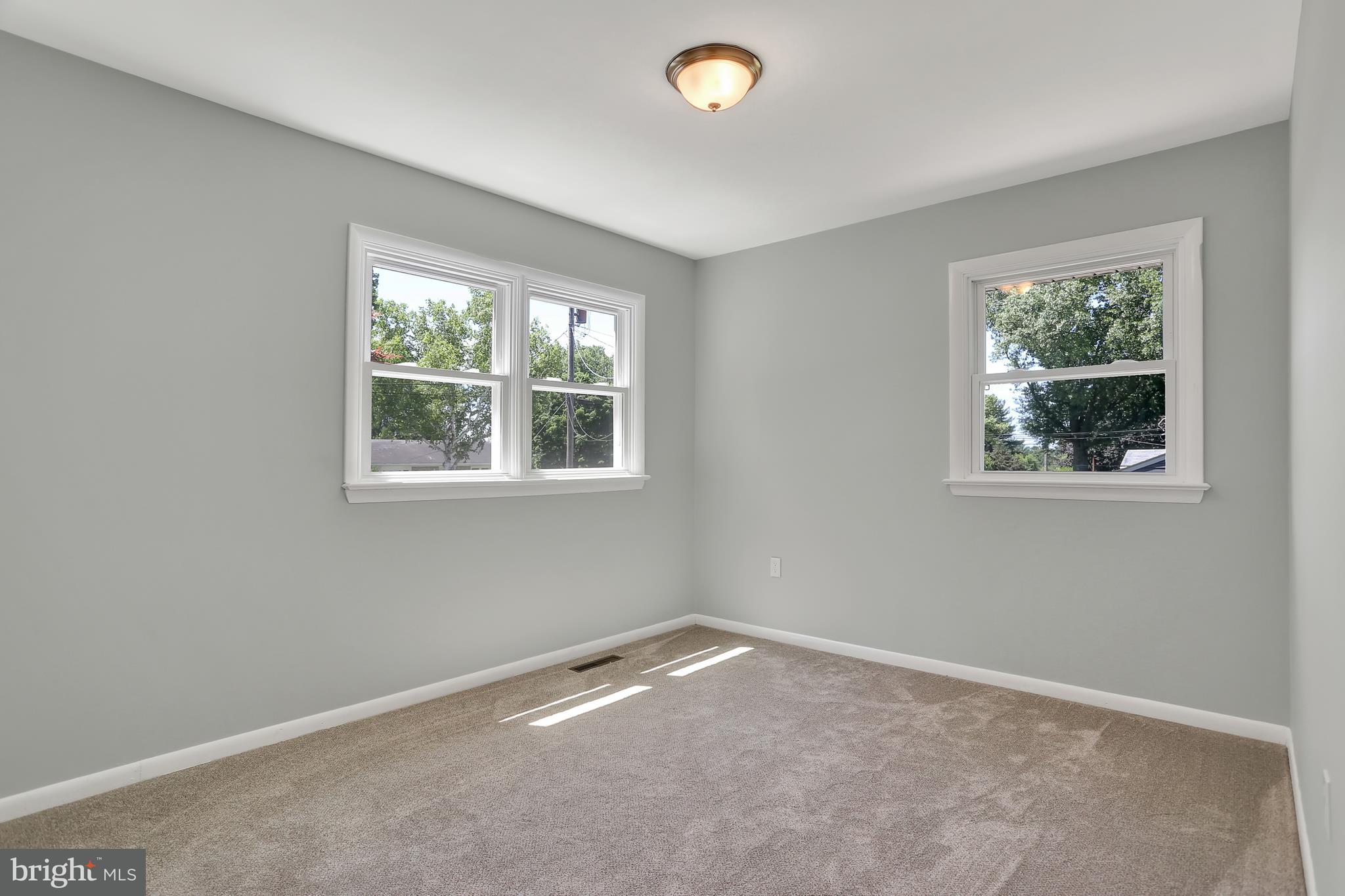 5944 Longview Road Harrisburg, PA 17112 - Photo 19 of 28 Gallery Image 19