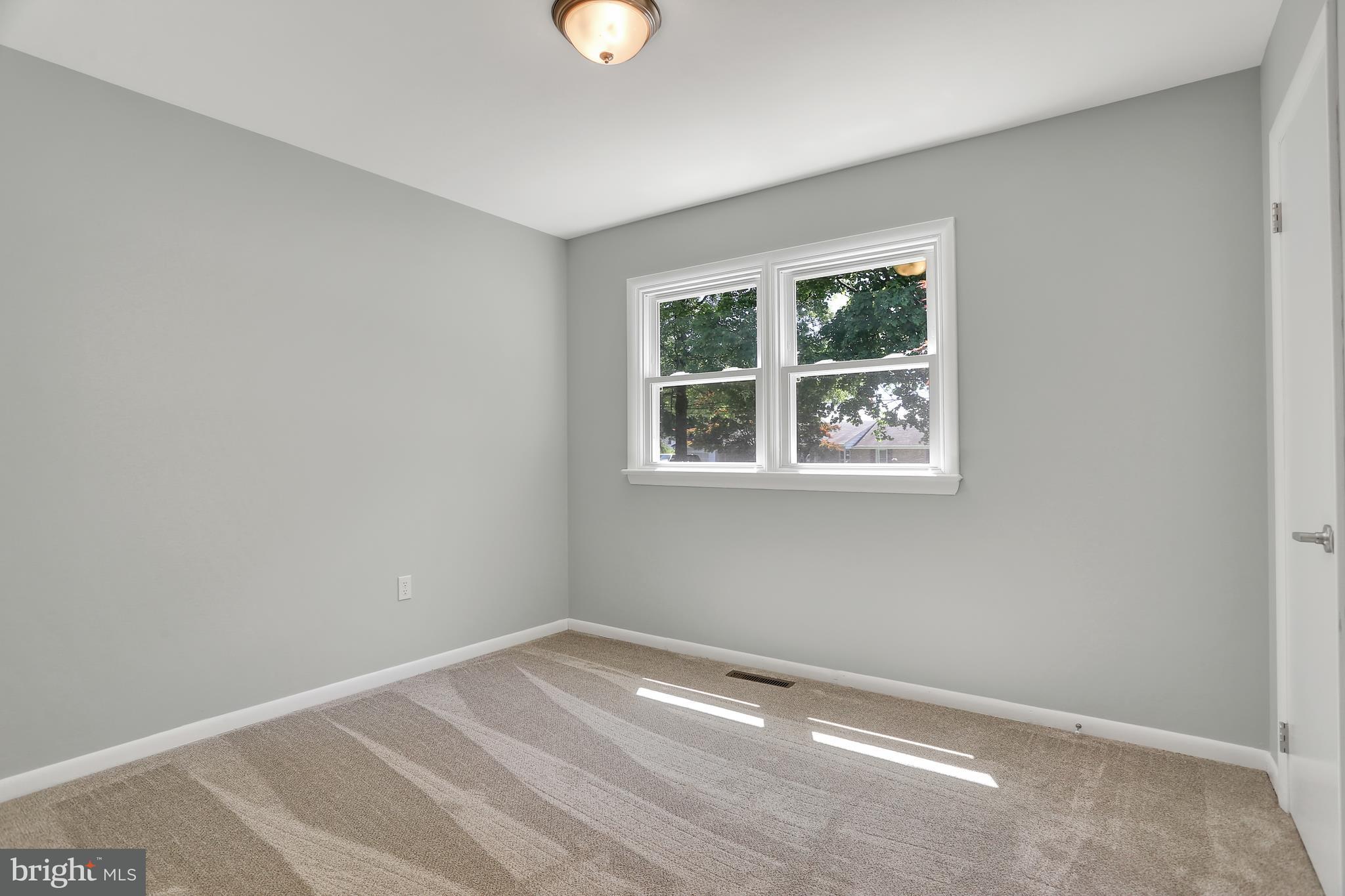 5944 Longview Road Harrisburg, PA 17112 - Photo 20 of 28 Gallery Image 20