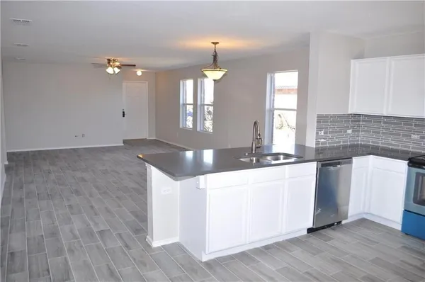 $299,000 | 311 Olivia Lane, Anna, TX 75409