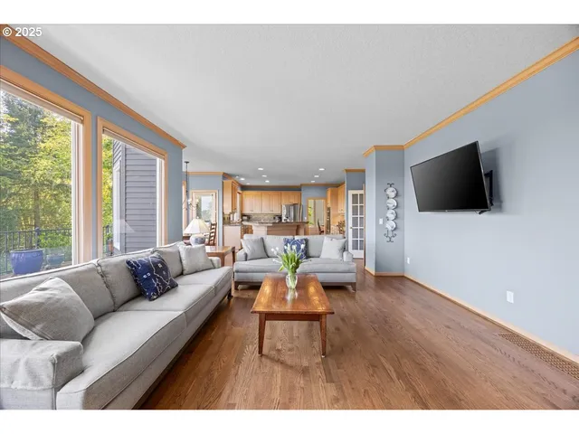 $1,775,000 | 1093 Tyndall Court, Lake Oswego, OR 97034