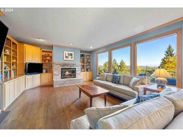 $1,775,000 | 1093 Tyndall Court, Lake Oswego, OR 97034