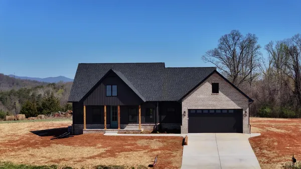 $499,900 | 1 Missionary Manor, Lynchburg, VA 24501
