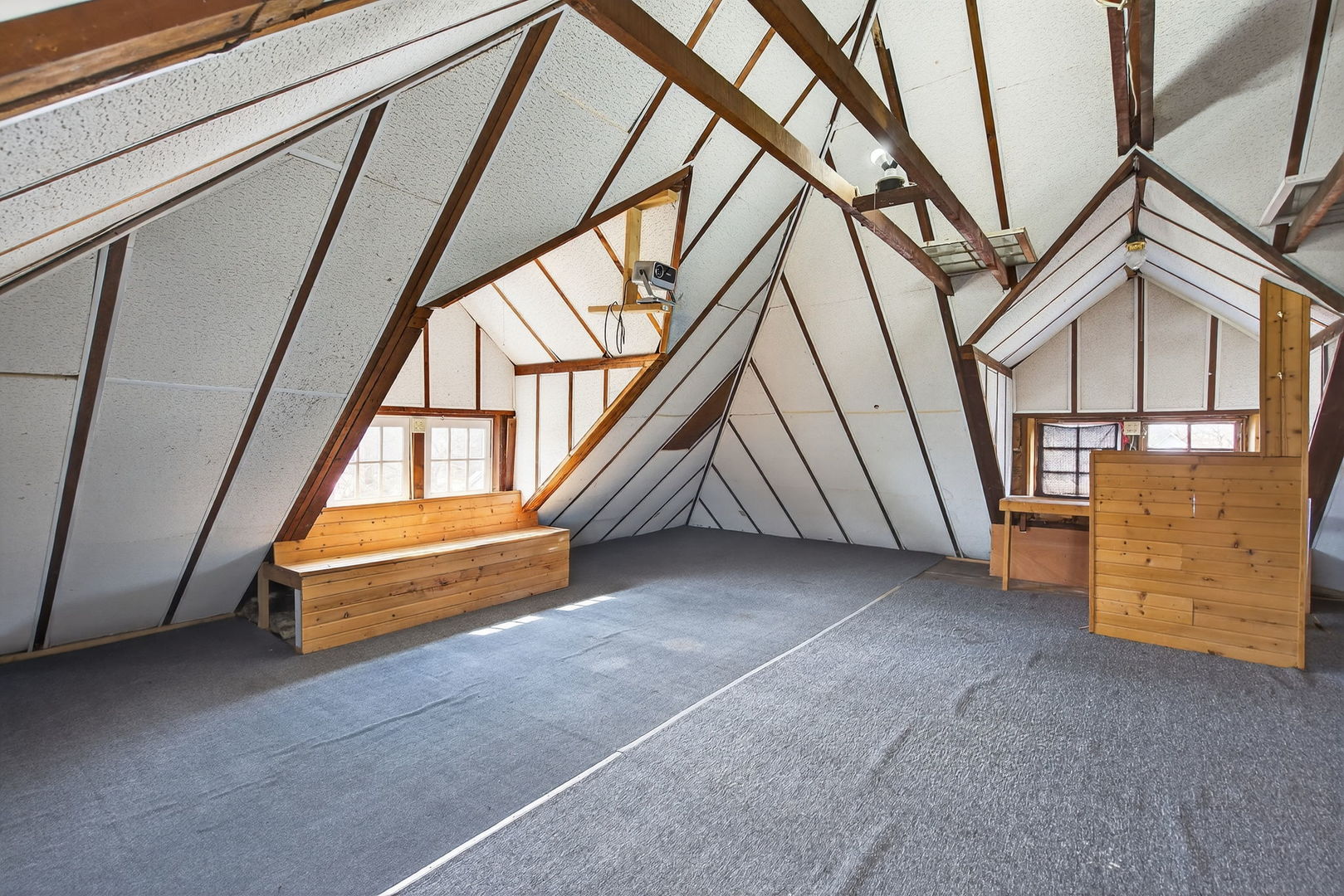206 West Delaware Street Dwight, IL 60420 - Photo 35 of 42 a view of an empty room with a window