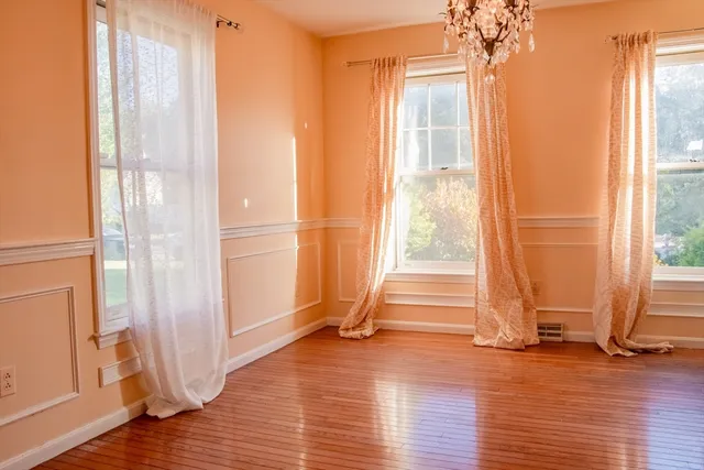 $849,999 | 4 Robinette Road, Stoughton, MA 02072