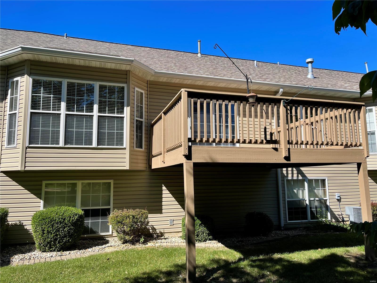 108 Summit Ridge Maryville, IL 62062 - Photo 35 of 36 Gallery Image 35