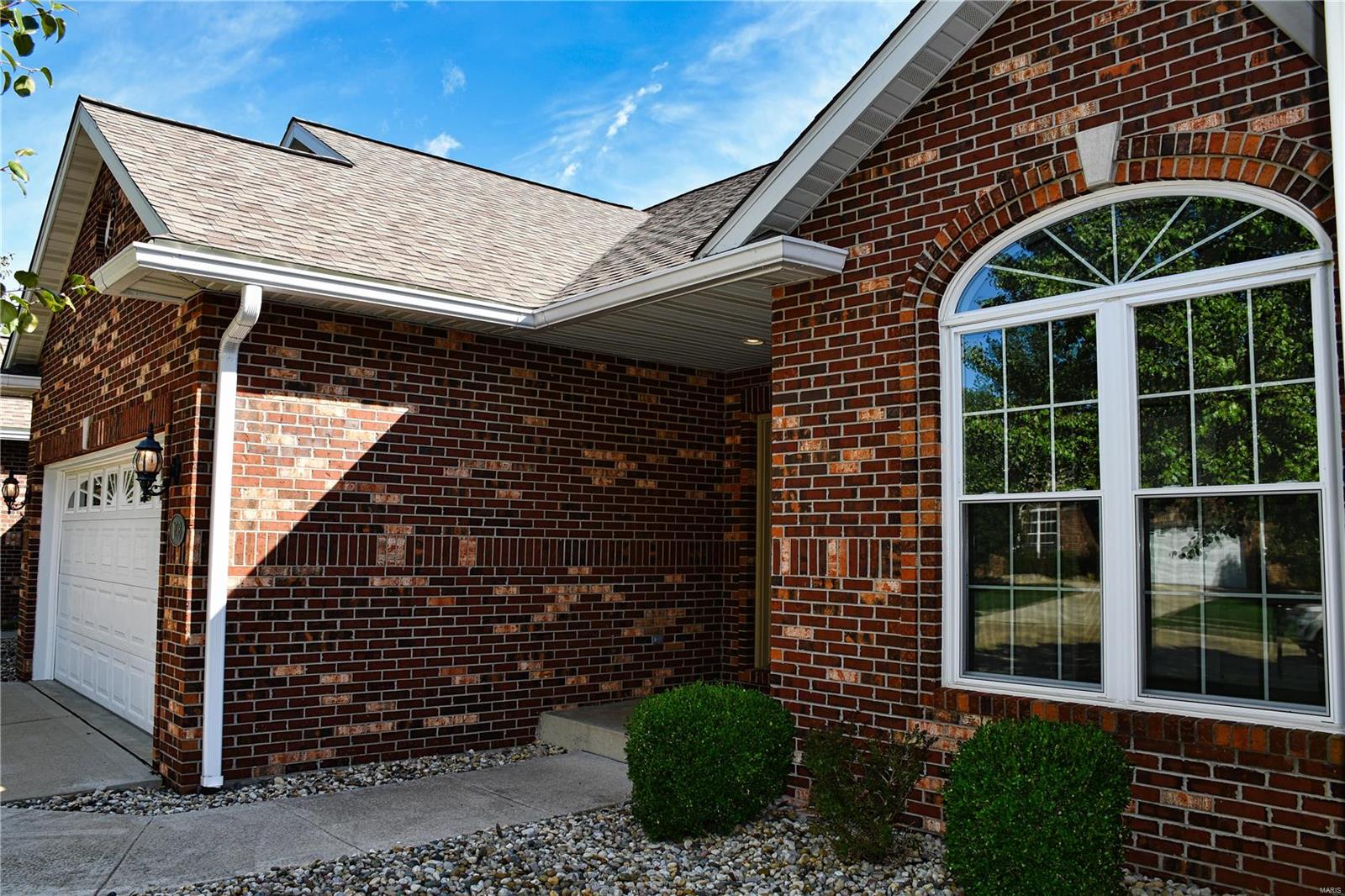 108 Summit Ridge Maryville, IL 62062 - Photo 5 of 36 Gallery Image 5