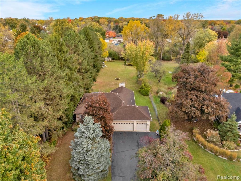 1370 South Boulevard Rochester, MI 48309 - Photo 53 of 65