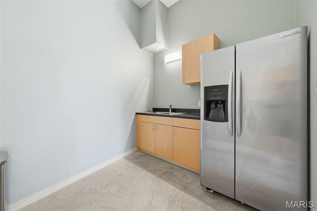 1627 Locust Street, Unit 305 St. Louis, MO 63103 - Photo 27 of 35