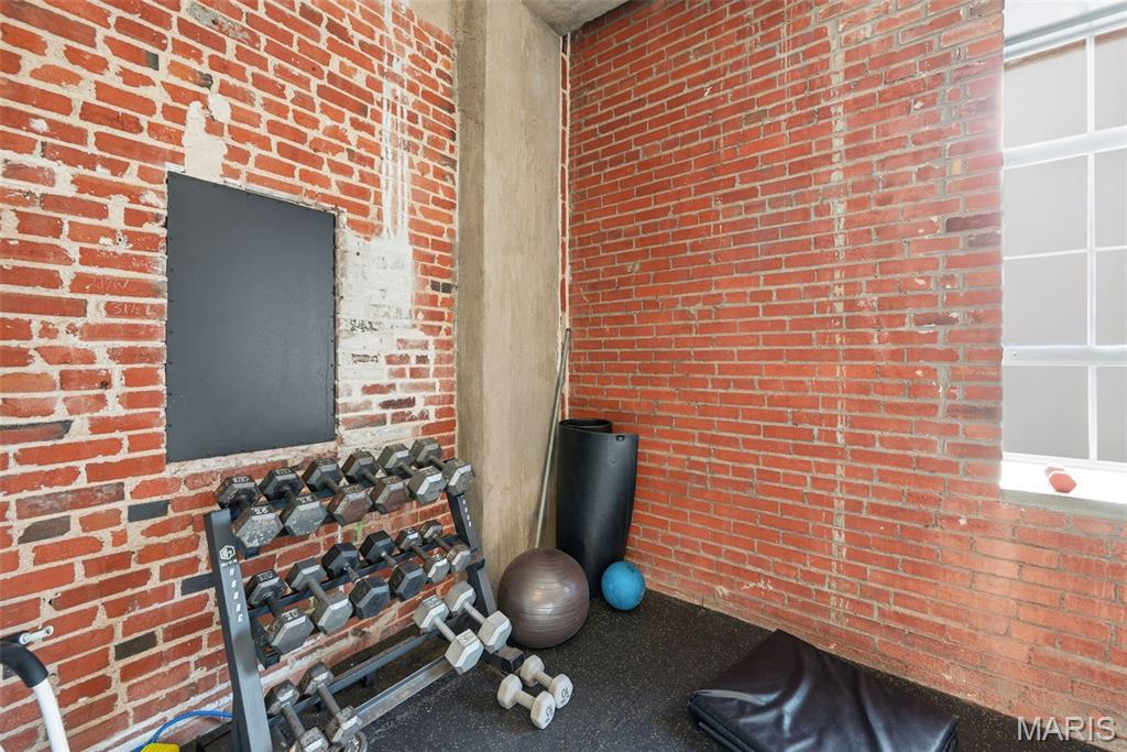 1627 Locust Street, Unit 305 St. Louis, MO 63103 - Photo 29 of 35