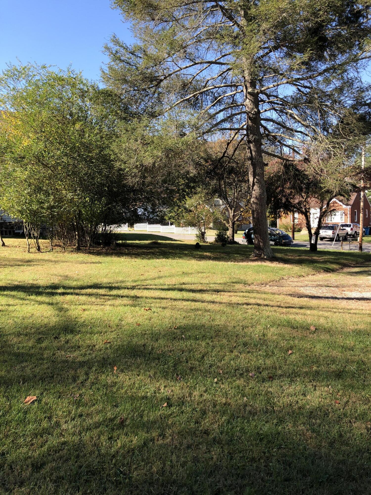 3716 Ventnor Road Southeast Roanoke, VA 24014 - Photo 25 of 26 a view of swimming pool with an outdoor space and seating area
