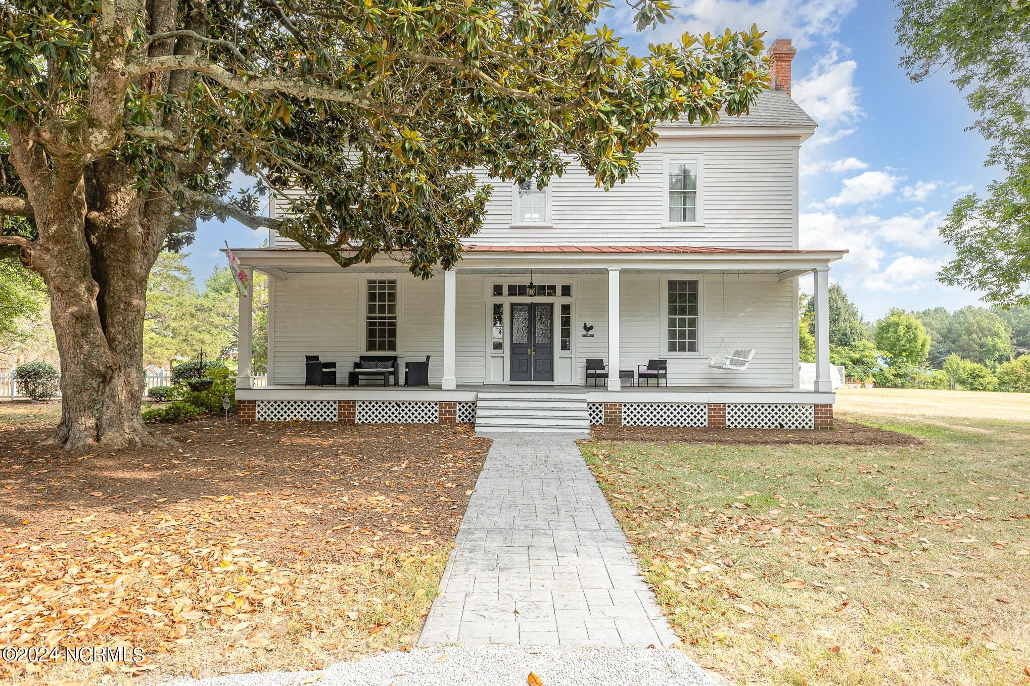 685 Matthews Road Clayton, NC 27520 - Photo 1 of 14 003_cy1a2146-edit