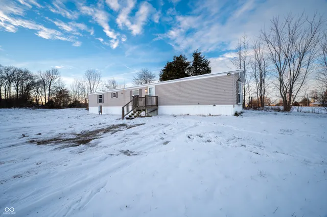 $190,000 | 9985 North Private Road 875 West, Elizabethtown, IN 47232