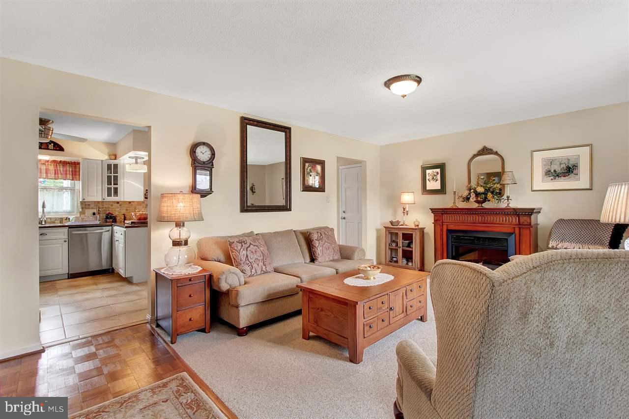 2183 Derry Road York, PA 17408 - Photo 2 of 26